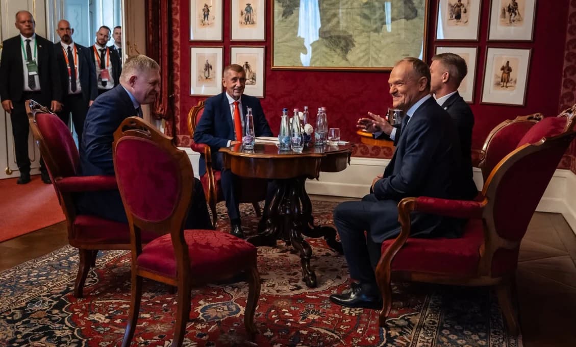 SLOVENSKO V ČELE V4! Fico v Gödöllő predstavil priority nadchádzajúceho predsedníctva SR vo V4 (VIDEO)
