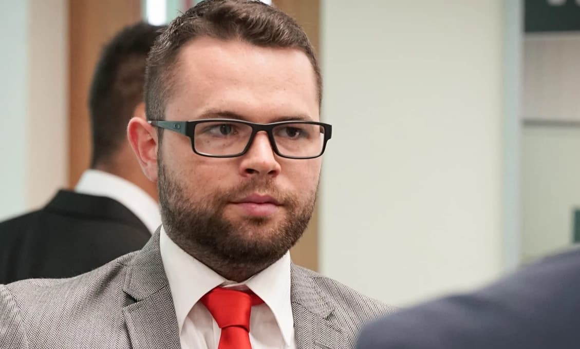 Bestro o politike tieňového ministra obrany: Valášek by namiesto výstavby nemocníc nakúpil muníciu pre Ukrajinu! (VIDEO)