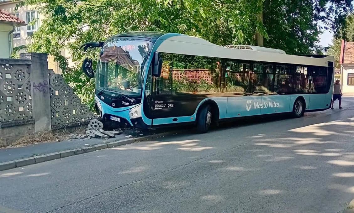 Nehoda autobusu v Nitre spustila lavínu! Cestujúci opisujú hororové jazdy v autobusoch (VIDEO)