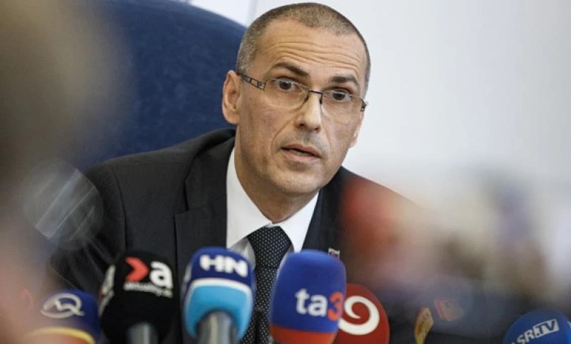AKTUÁLNE: Žilinka tvrdí, že sa mu vyhrážajú uložením bomby u neho doma