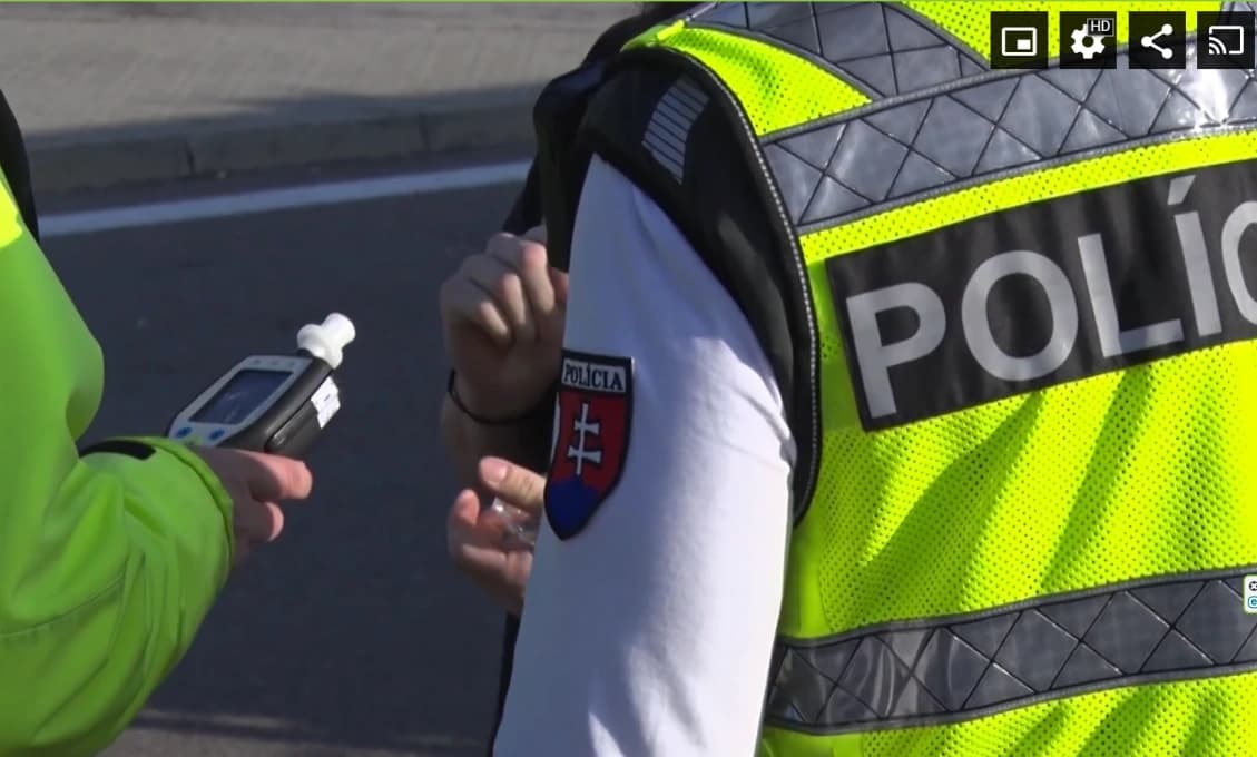 Tomu neuveríte! Kvôli alkoholu prišiel o vodičák. Chcel ho získať späť, no "nevydalo" (VIDEO)