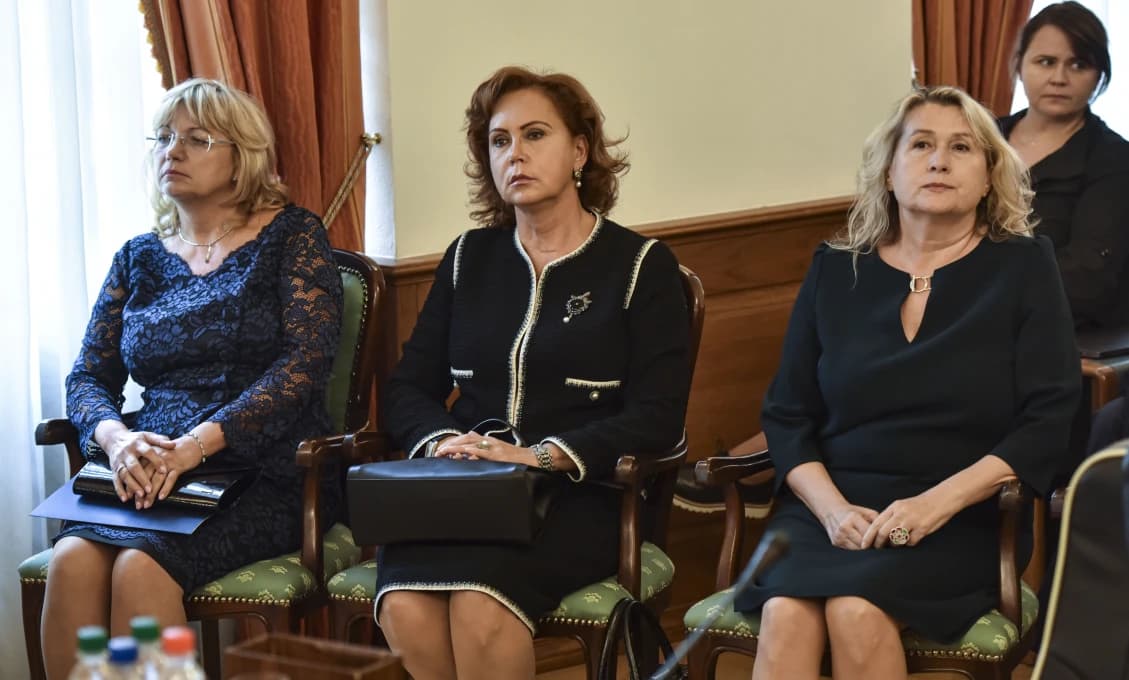 Pokus o prerazenie zábran pred prezidentským palácom vo Varšave