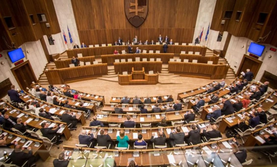 O novele zákona o sudcoch bude parlament rokovať v skrátenom legislatívnom konaní
