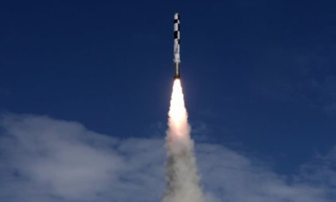 India úspešne otestovala nadzvukové rakety stredného doletu BrahMos