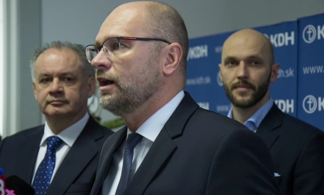 Kurz eura kolíše, v stredu klesol až na 1,2855 USD/EUR
