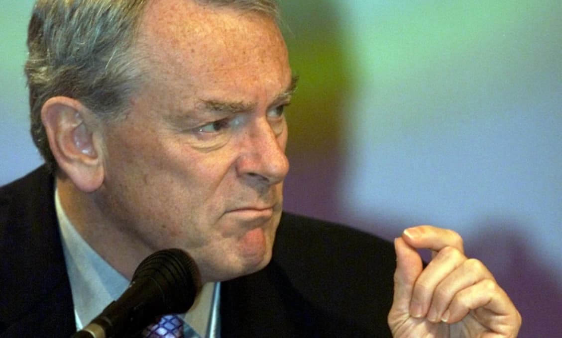 Kiska by mal vysvetľovať daňové prešľapy, nie špiniť Šefčoviča
