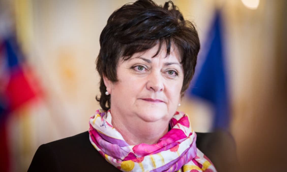 Patakyová upozornila v liste Krajčího na zákaz návštev detí v nemocniciach