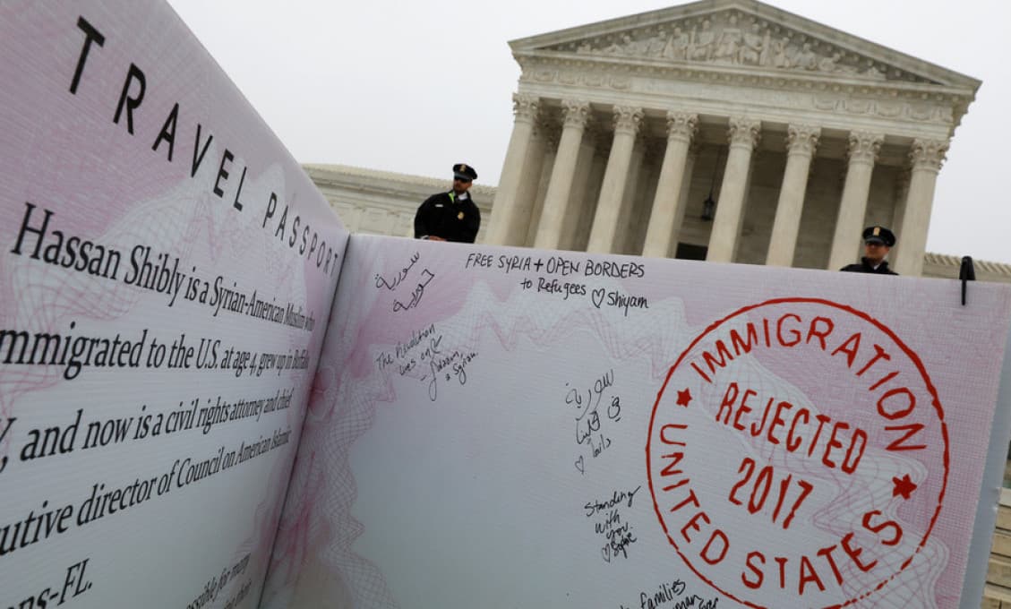 USA plánujú zrušiť víza čínskym absolventom vysokých škôl