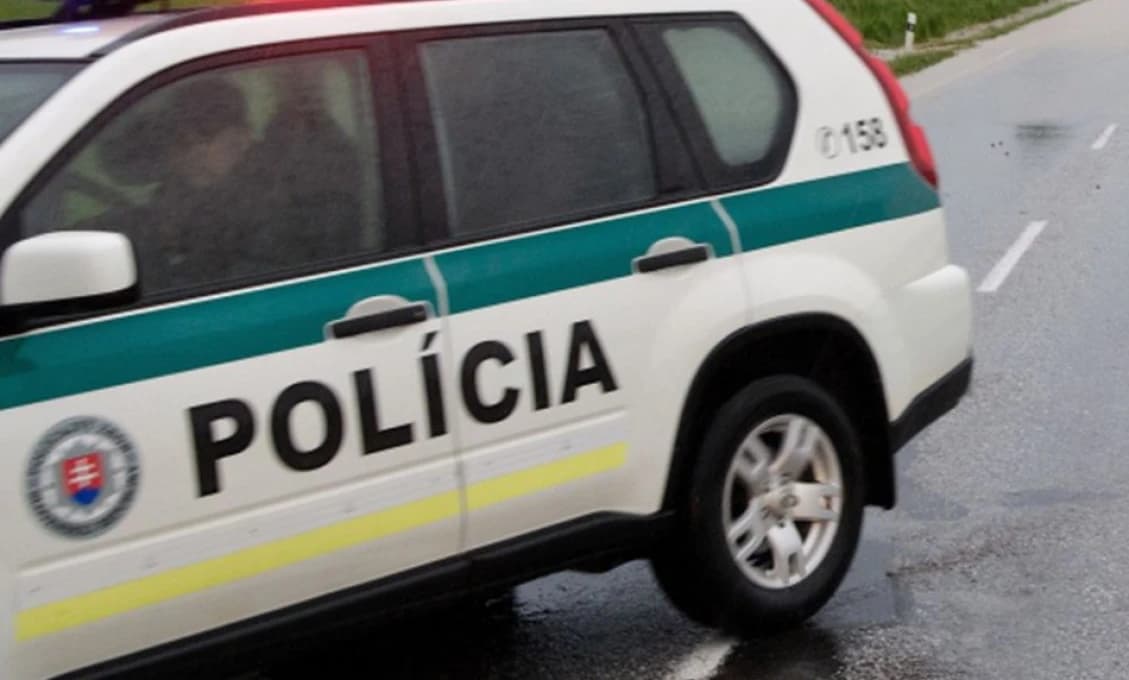 Na Záhorí unikal policajtom muž, na jeho zastavenie použili aj varovné výstrely