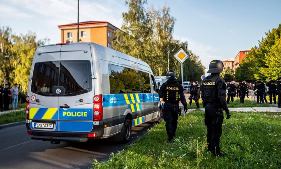 Polícia i požiarnici pátrajú po stratenom bábätku