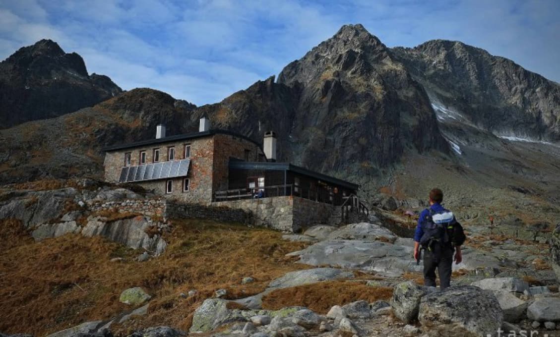 Týždňová dovolenka na Slovensku vyjde rodinu v priemere 1 300 eur