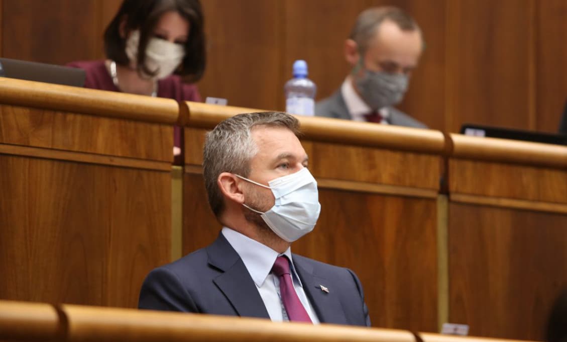 P. Pellegrini je bližšie k odchodu zo Smeru-SD, rozhodnutie oznámi čoskoro