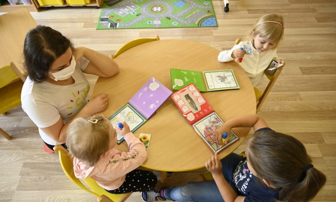 Na udržanie pracovných miest v škôlkach dá vláda 66 miliónov eur