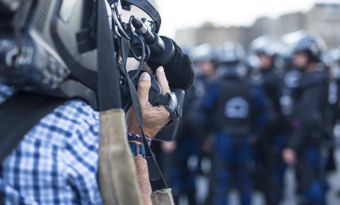 Autoritárski liberáli požadujú ukončenie filmov a seriálov s policajnou tematikou