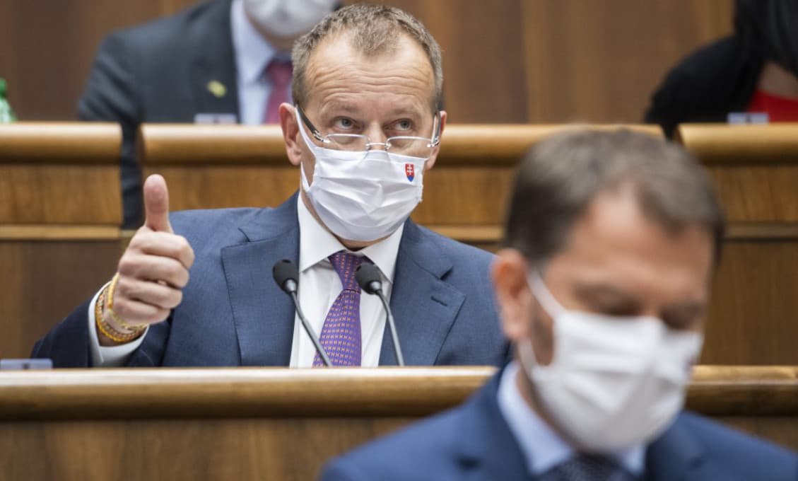 Sme rodina neovládne stavebné odbory na okresných úradoch, hovorí Matovič