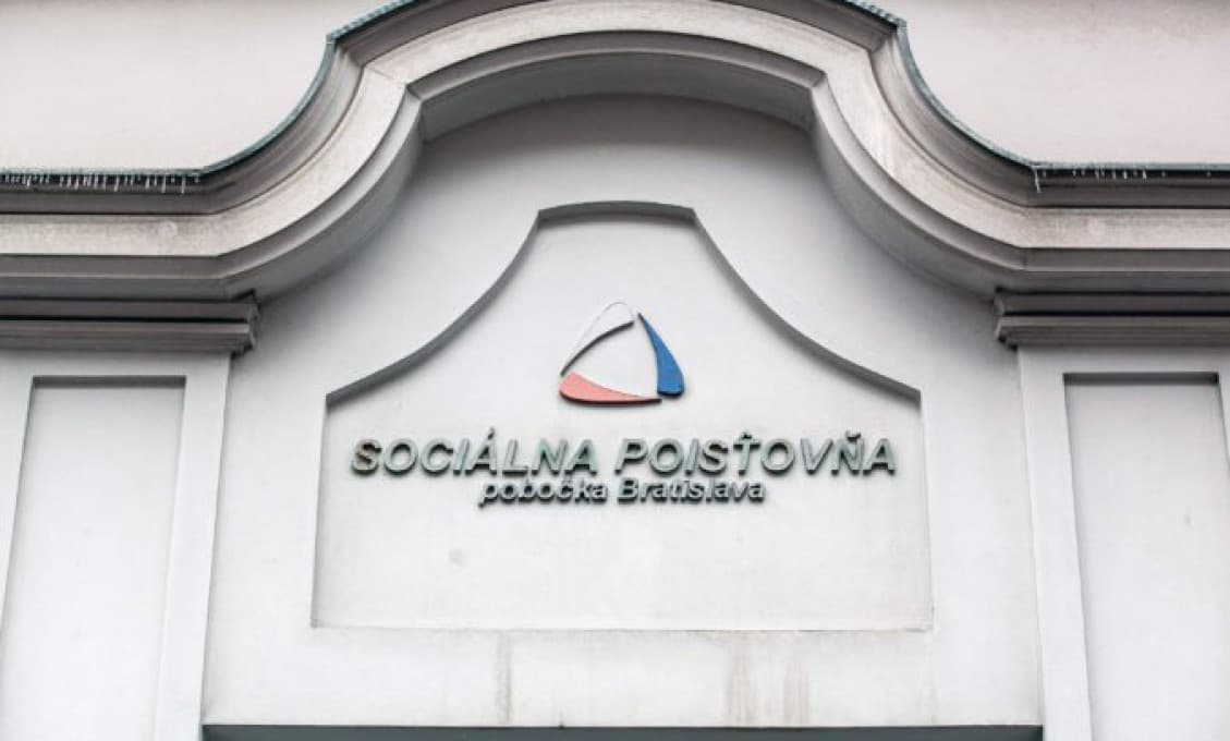 V Sociálnej poisťovni treba zefektívniť informačné systémy, vyplynulo z poslaneckého prieskumu