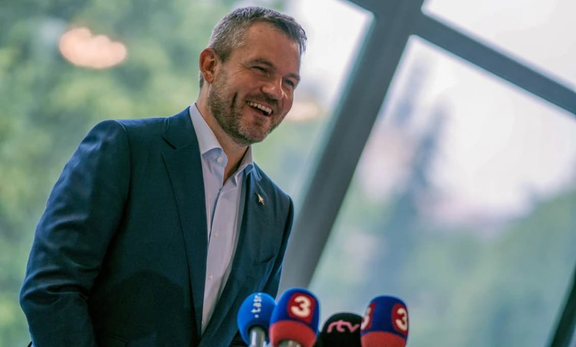 Pellegrini sa vzdal členstva v strane Smer (aktualizácia)