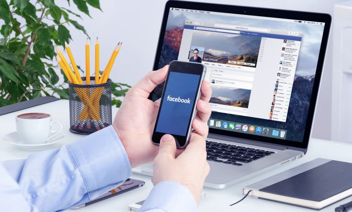 Facebook upozorní používateľov, ak budú zdieľať zastaraný obsah
