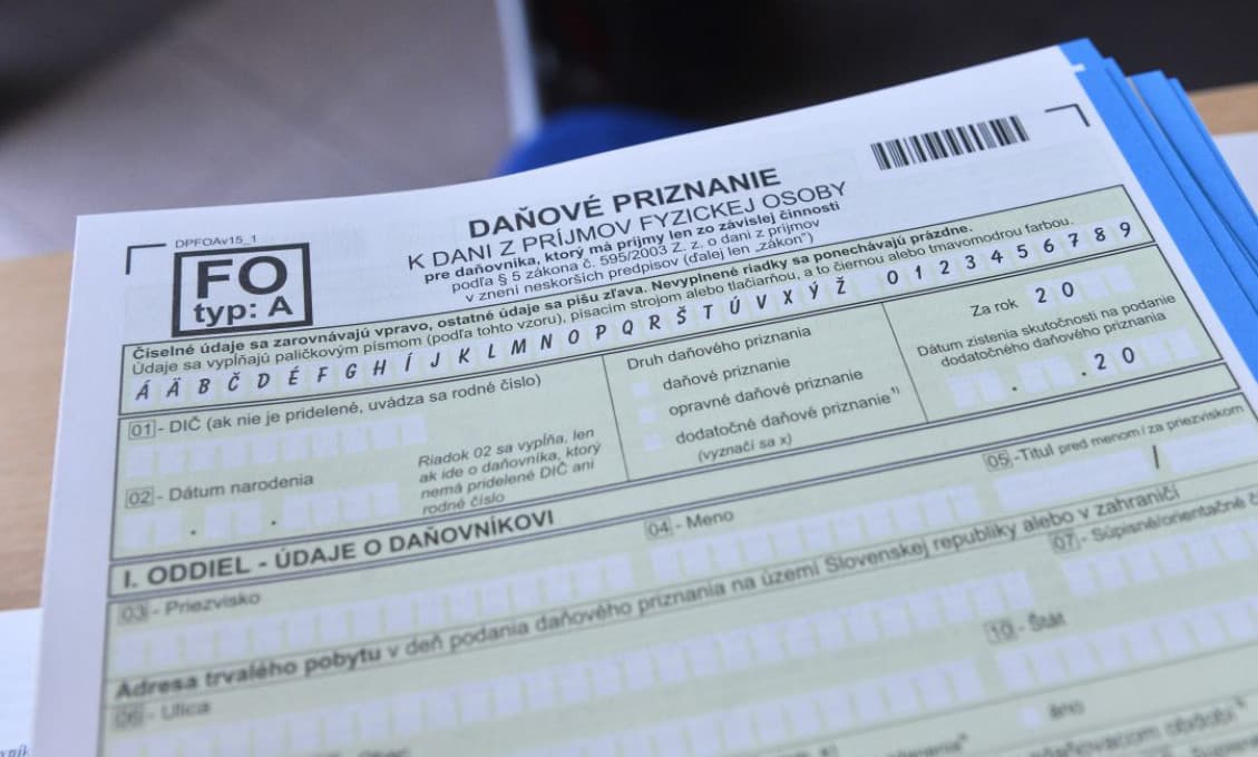 Daňovníci majú stále na daňové priznania za minulý rok aj na zaplatenie dane čas, mimoriadna situácia trvá