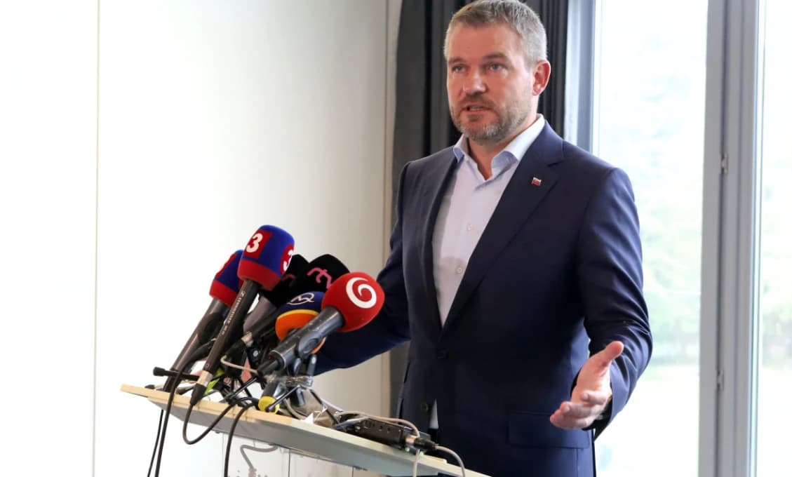 Nedôvera Lučanského voči MV potvrdzuje obavy z politizácie polície, tvrdí Pellegrini