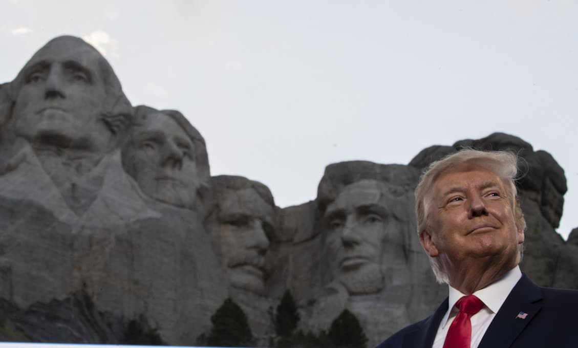 Trump skritizoval snahu demonštrantov o vymazanie vlastných dejín