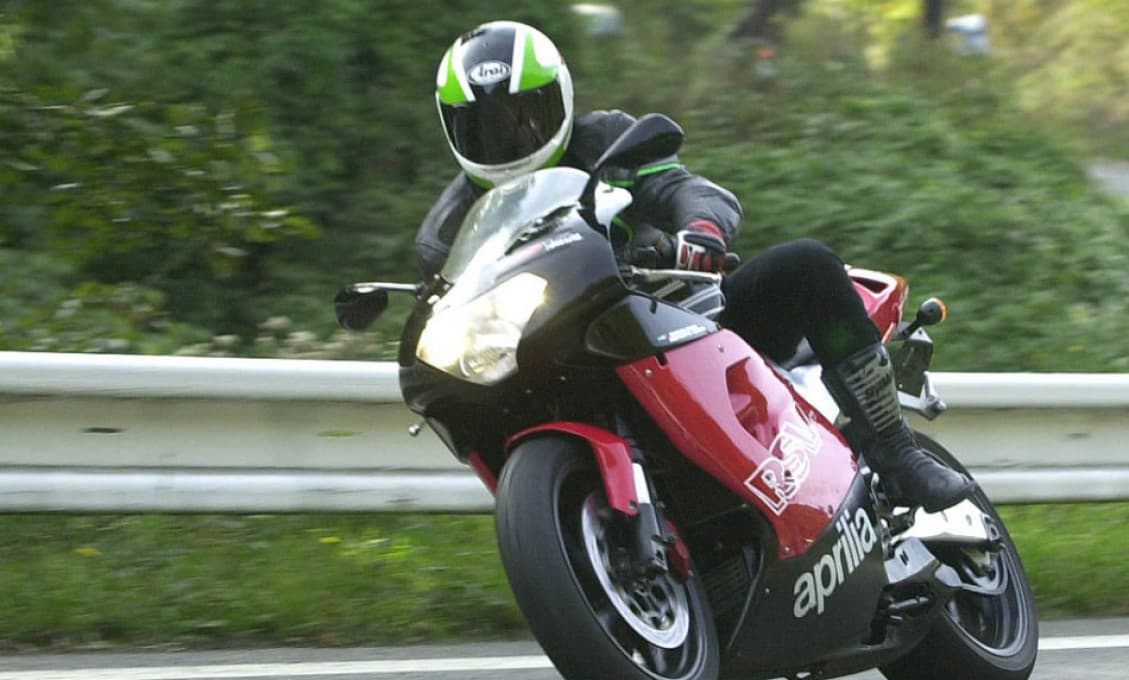 Motorkár prekročil rýchlosť o 64 kilometrov za hodinu