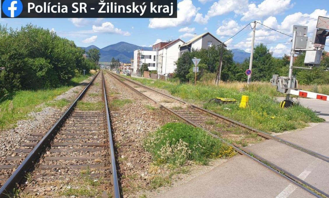 Polícia hľadá svedkov tragickej nehody na železničnom priecestí v Martine