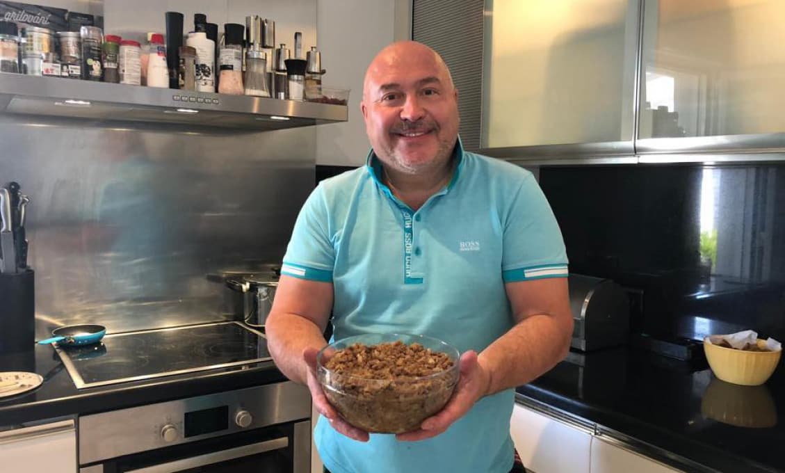 Michal David oslavuje 60. narodeniny: Prišiel o peniaze i kamarátov! Prečo?