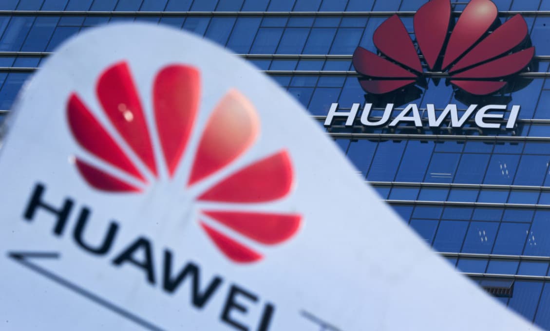 Očakáva sa konečné rozhodnutie o zapojení firmy Huawei do britskej siete 5G