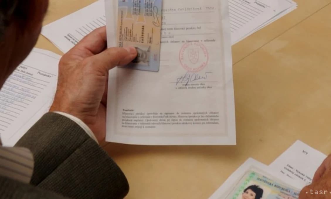 Rezort obstaráva službu prepravy dokladov