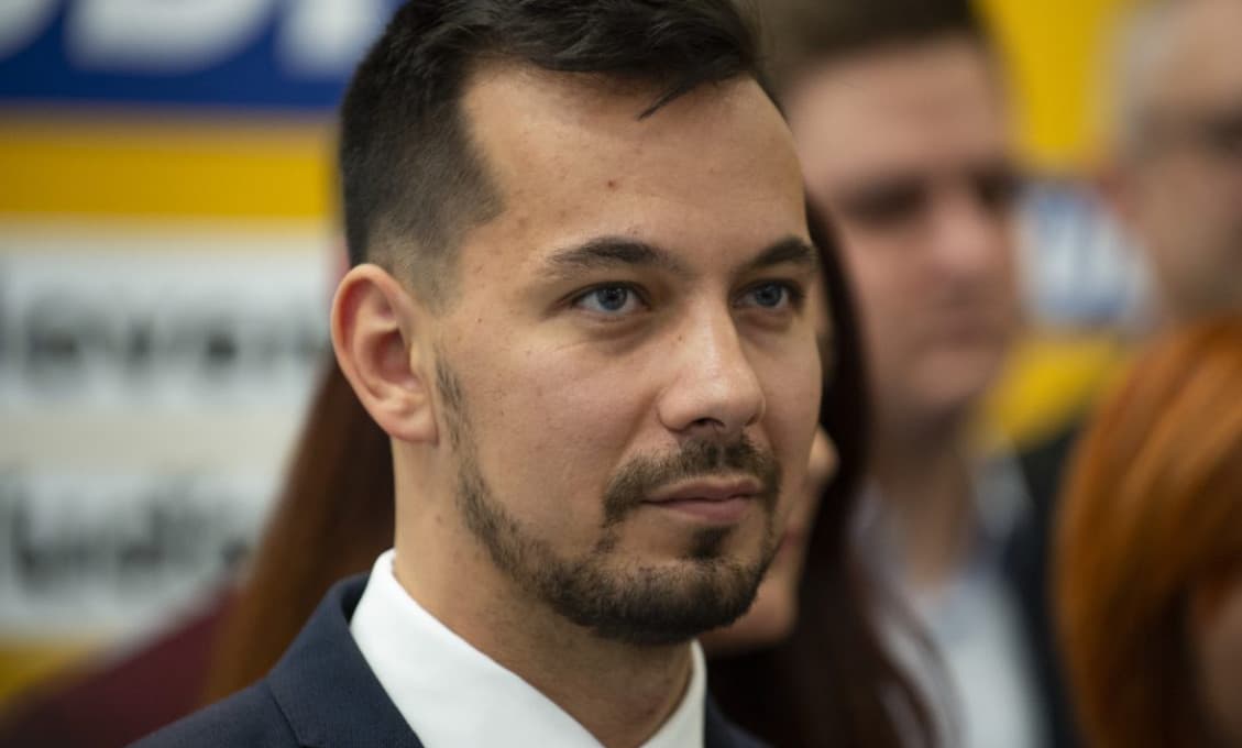 Okresný snem strany Za ľudí v Žiline vyzval Šeligu,aby kandidoval za predsedu