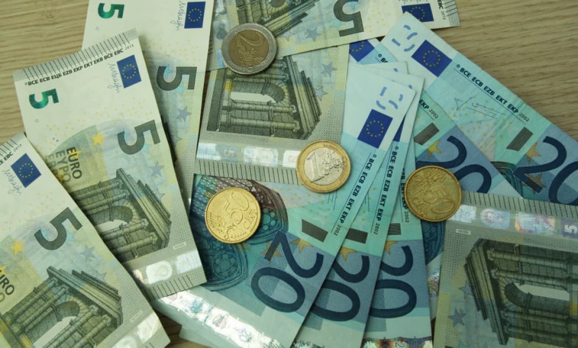 Priemerná starobná penzia predstavuje 485 eur, medziročne stúpla o 26 eur
