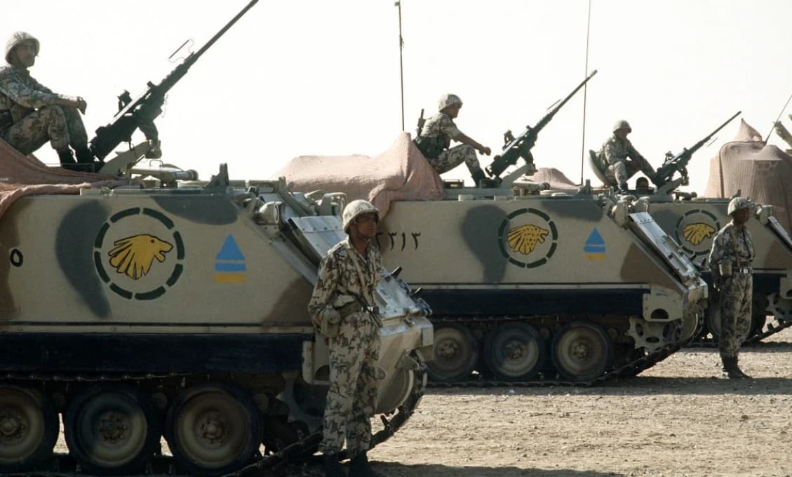 Egypt dal povolenie na rozmiestnenie vojakov na „západnom fronte“, čím sa pripravuje zásah do Líbye