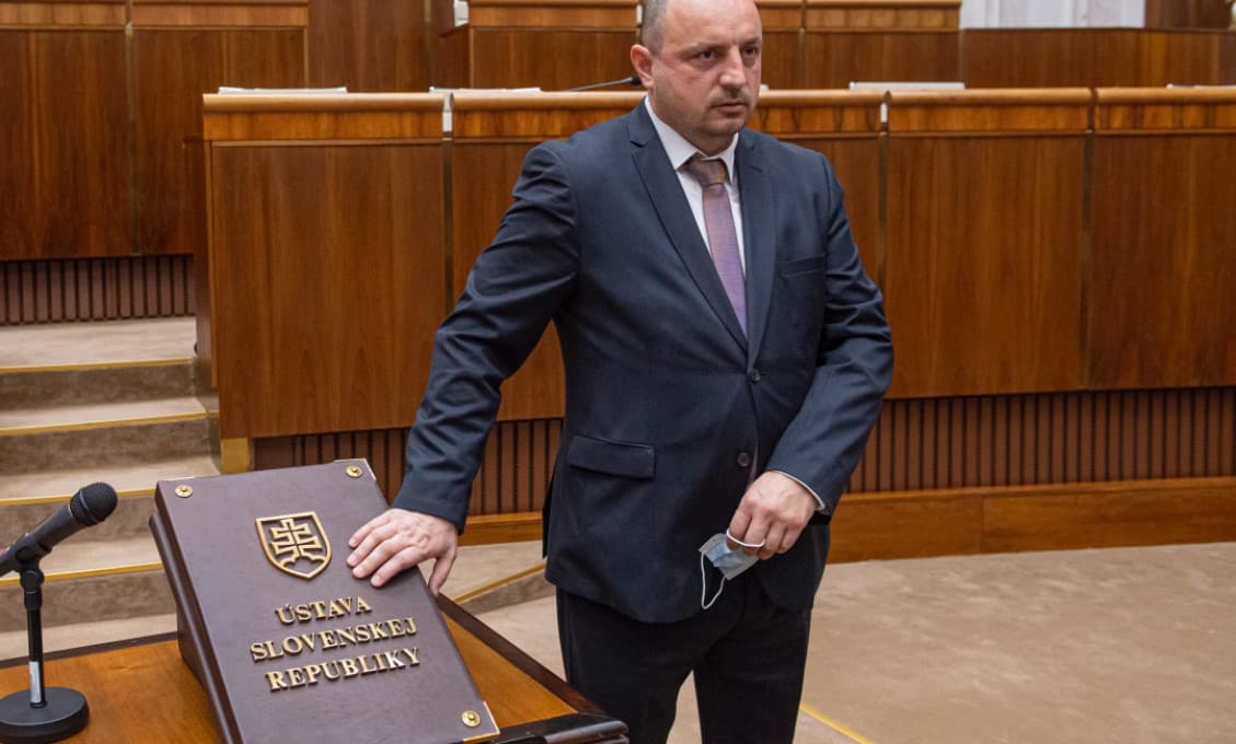Kyselica kandidoval za OĽaNO ako tajný príslušník Vojenského spravodajstva, hnutie o tom netušilo