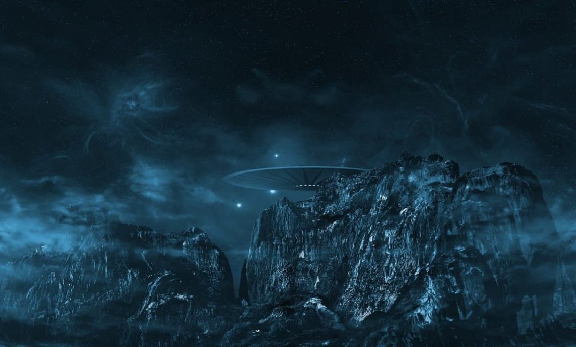 Pentagon zverejní utajované informácie o UFO