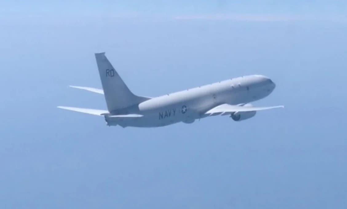 Američanov zaujíma Čierne more! Rusi už tretí krát za menej ako týždeň odprevadili americké špionážne lietadlo (VIDEO)