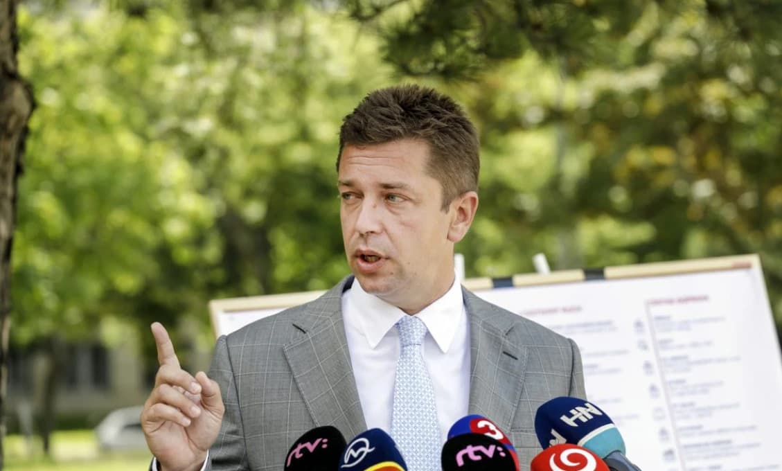 Doležal očakáva rýchle rozhodnutie Rady ÚVO v tendri na veľké opravy ciest prvej triedy