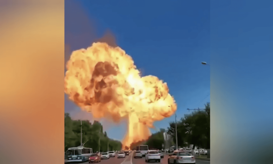 Vo Volgograde explodovala benzínka (VIDEO)