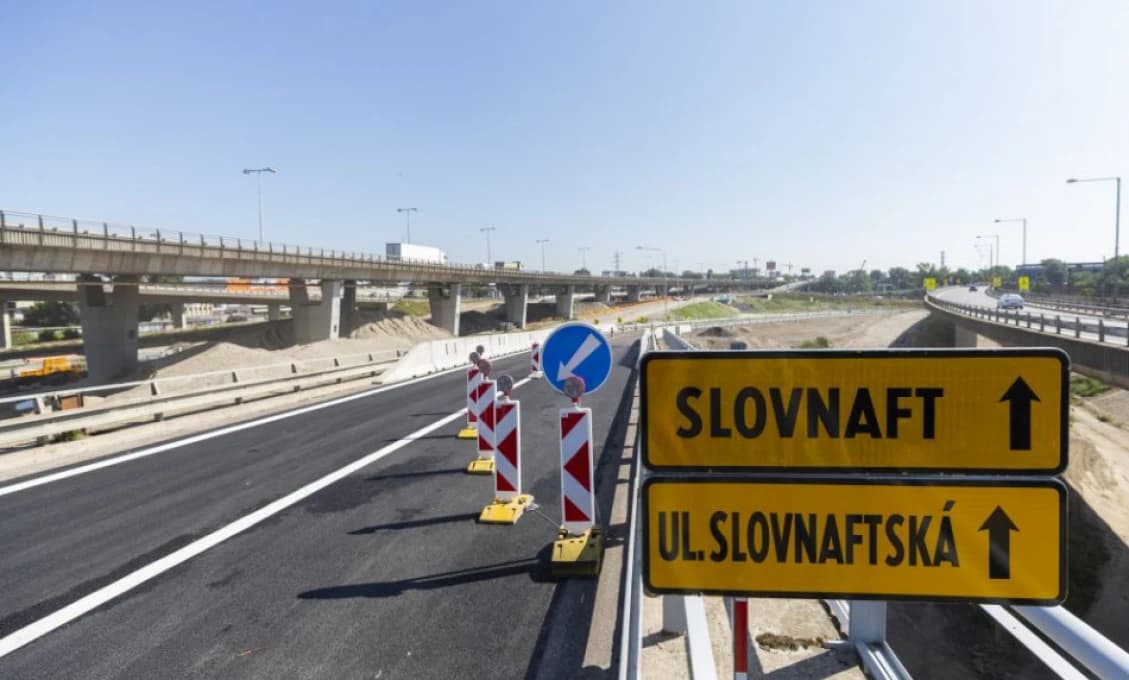 V piatok v Bratislave uzavrú zjazd z Prístavného mosta na Bajkalskú a Slovnaftskú