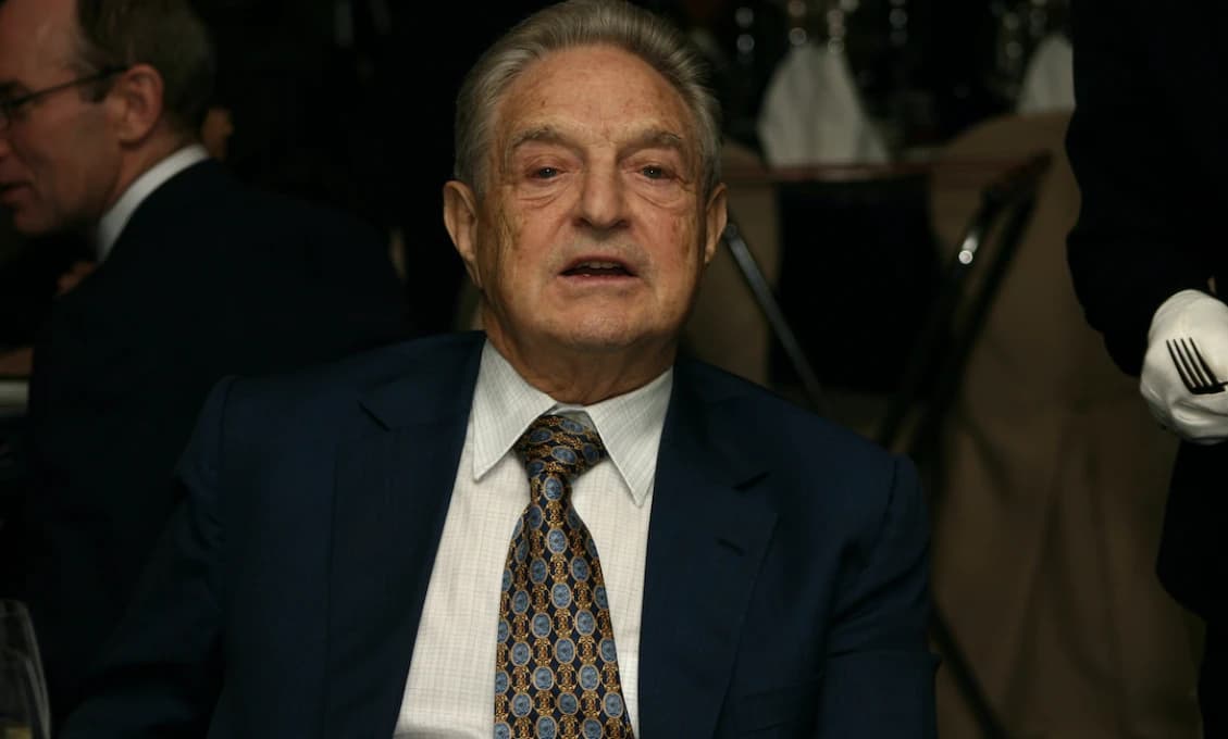 Deväťdesiatnik Soros o rizikách súčasného sveta, tentoraz v úlohe globálneho politológa