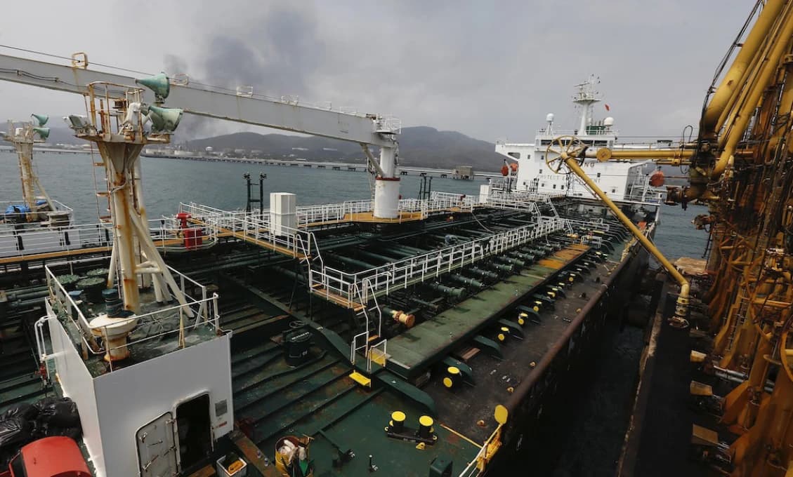 USA zadržali 4 iránske tankery, ktoré prepravovali benzín do Venezuely (VIDEO)