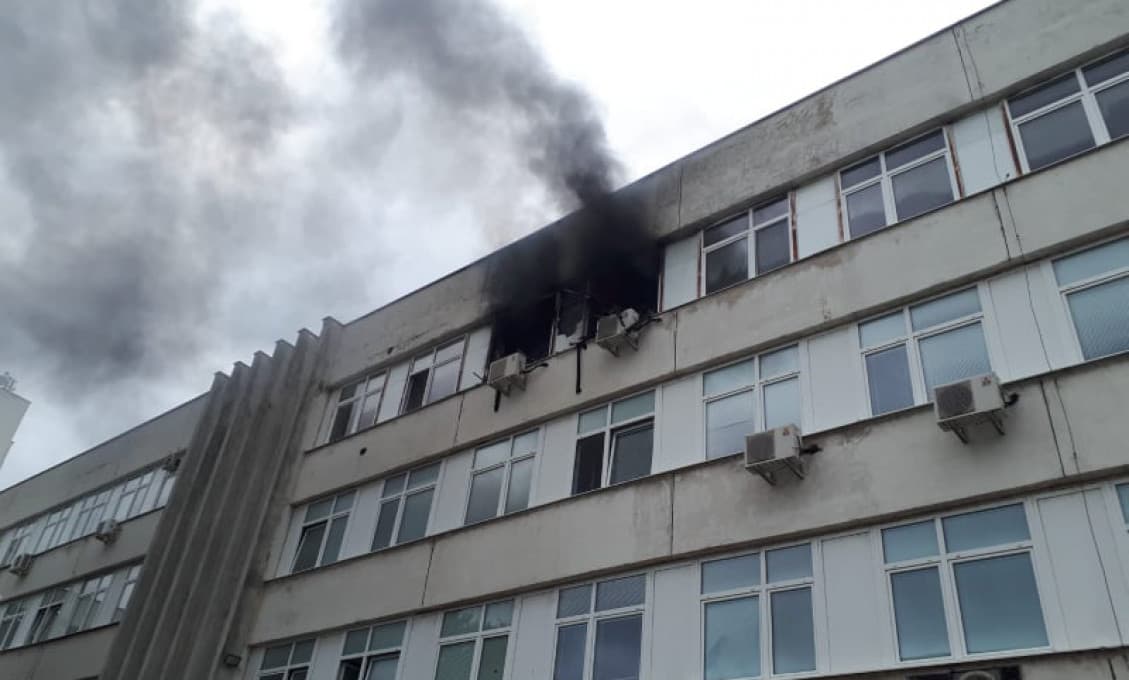 Na SOŠ elektrotechnickej v Trnave horia laboratóriá (foto)