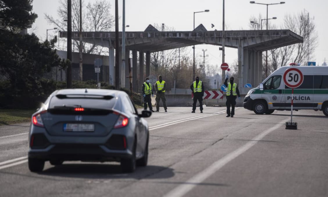 Maďarsko od 1. septembra sprísni obmedzenia na hraničných priechodoch