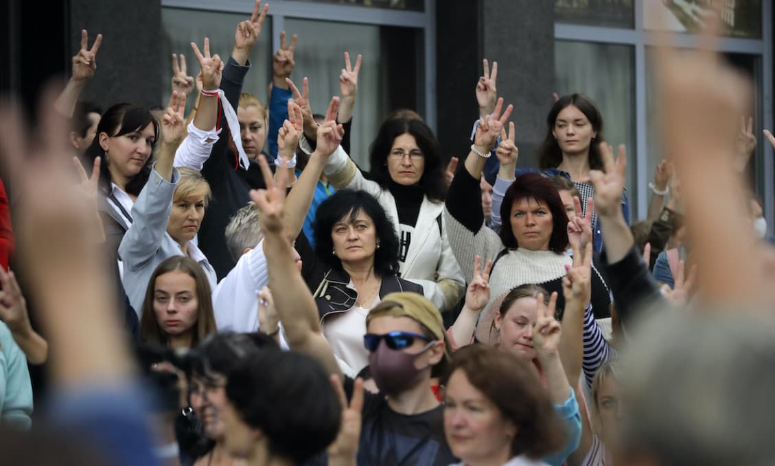 Ruskí novinári, zbavení akreditácie, opúšťajú Bielorusko