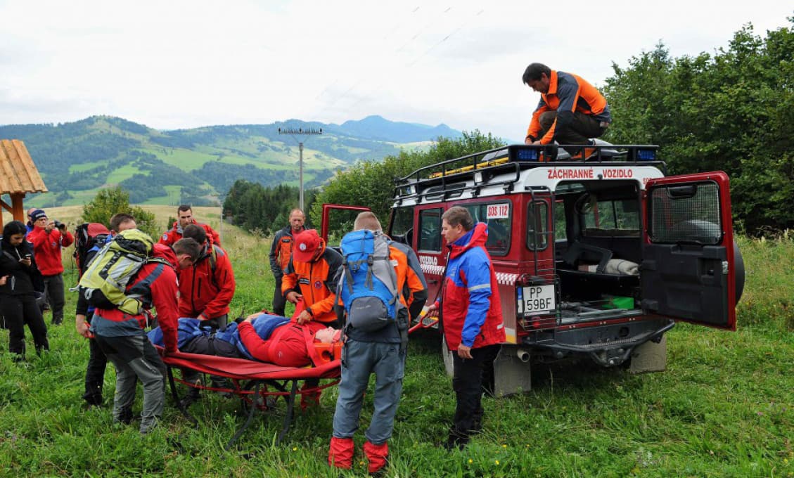 Na vrchole Suchého si pravdepodobne zlomila členok česká turistka