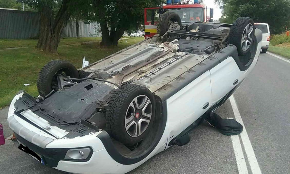 Hasiči zasahovali pri dopravnej nehode pri obci Dojč