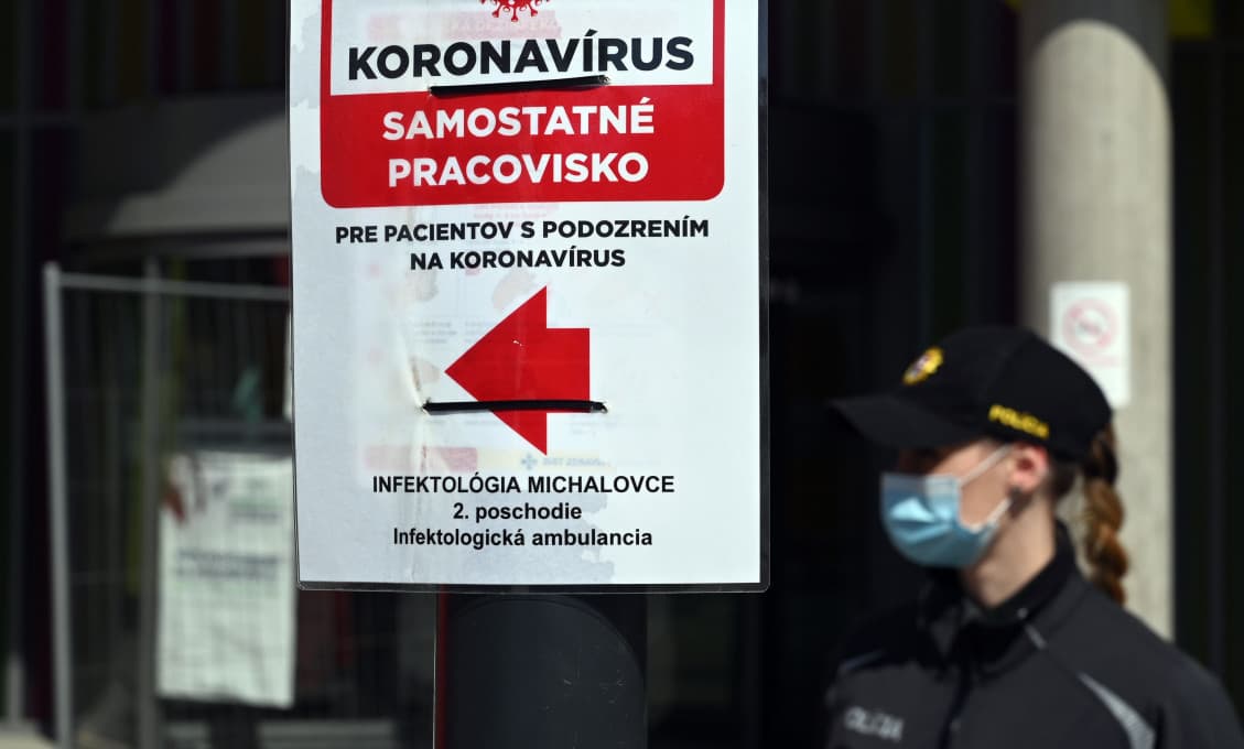 Rezort obrany žiada zaviesť tehotenskú dávku aj pre policajtky a vojačky