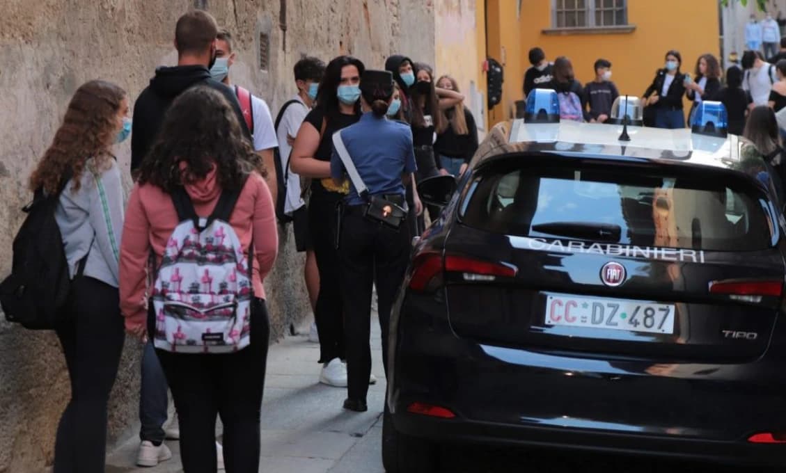 V Taliansku spustila polícia rozsiahlu operáciu ’Ndrangheta, od rána masívne zatýka