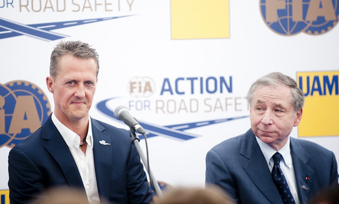 Schumacher sa má objaviť na verejnosti! Vyzerá vraj už však celkom inak, tvrdí Jean Todt