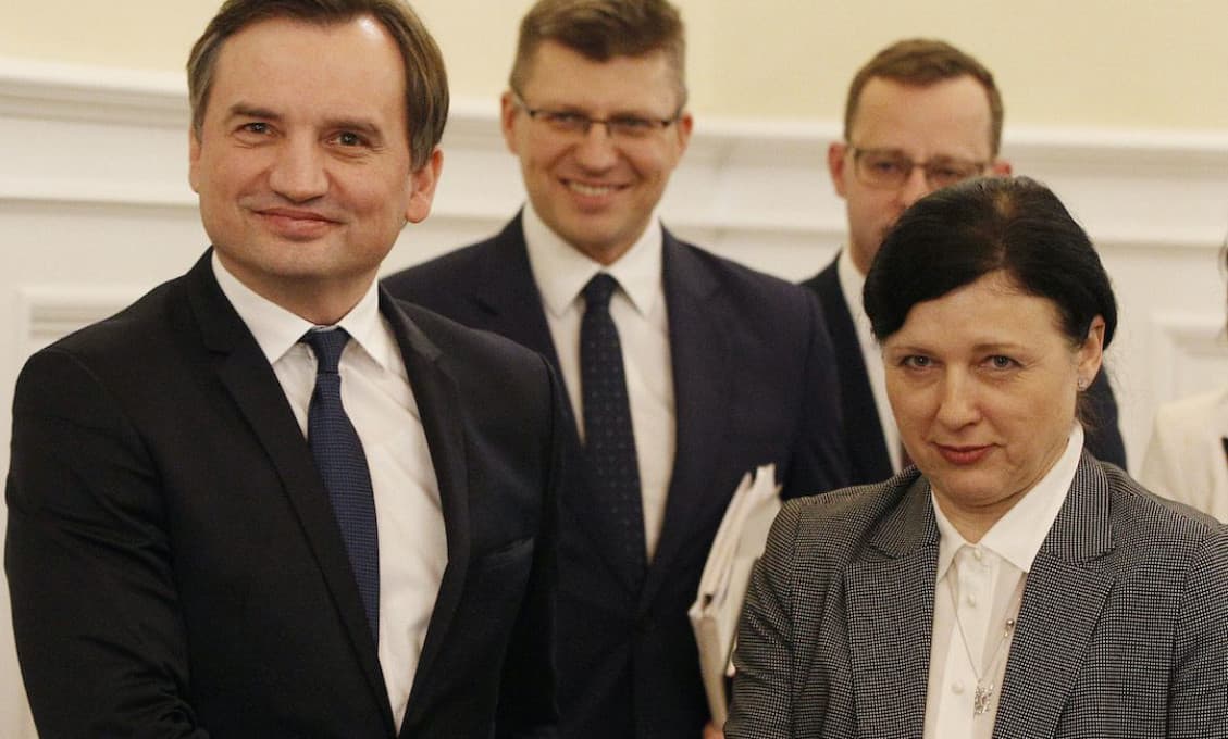 Hovorca poľskej vlády pripúšťa vytvorenie menšinového kabinetu i nové voľby